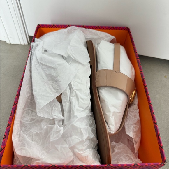 Tory Burch Blush Patent Thong Sandals - Picture 7 of 7